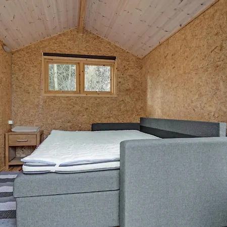 3 Bedroom Stunning In *